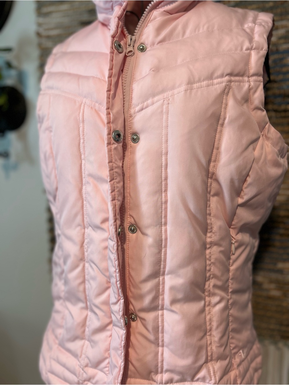 Athletic Works Light Pink Quilted Puffer Vest - Women's Sleeveless Jacket - Picture 4 of 9